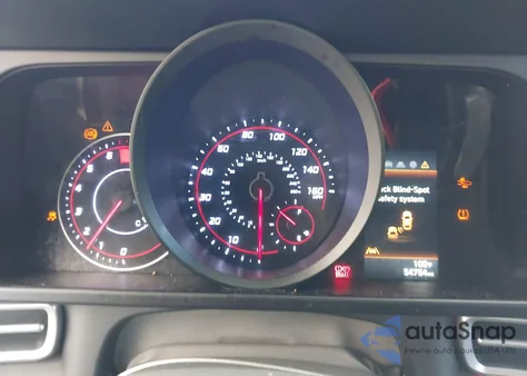 2023 Hyundai Elantra Sel z USA, uszkodzony, nr VIN 5NPLM4AG5PH102668